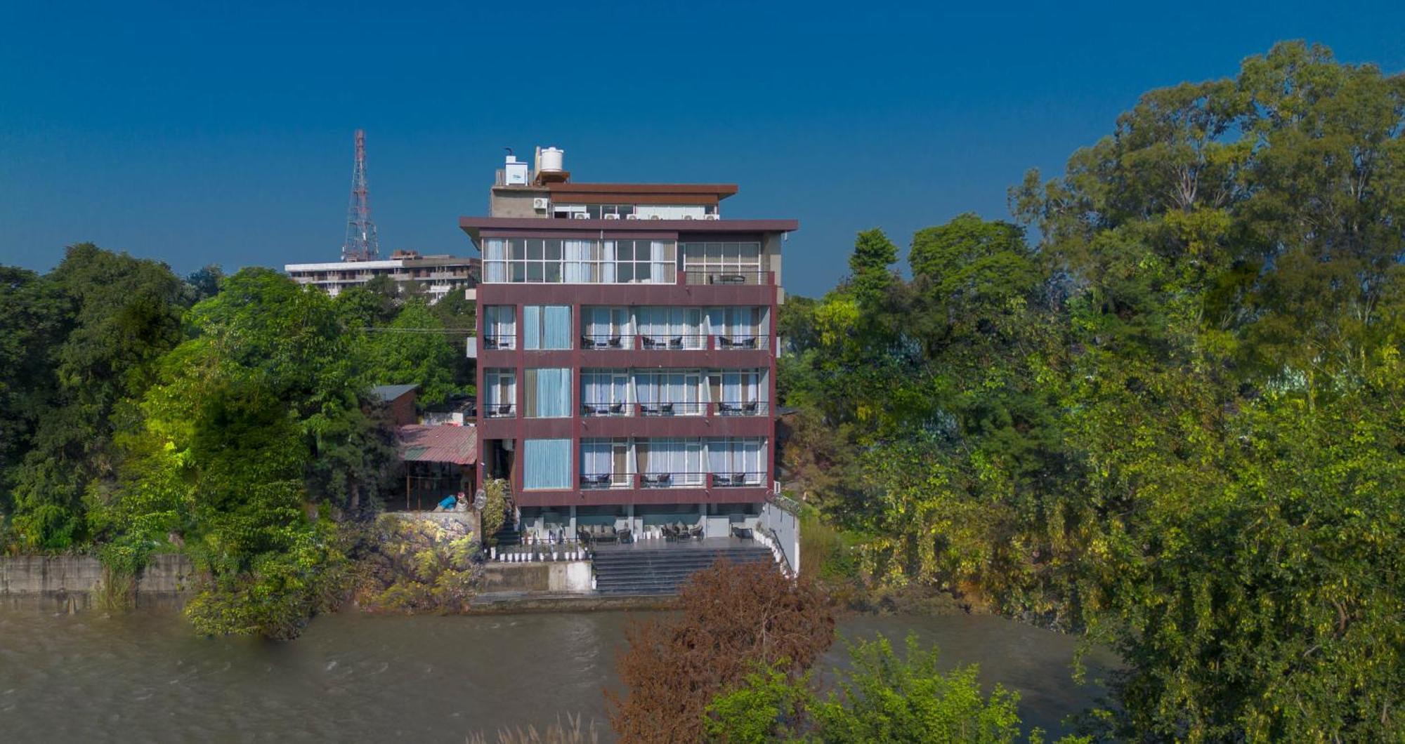 Sukoon By The Ganges - A Riverside Retreat 哈里瓦 外观 照片